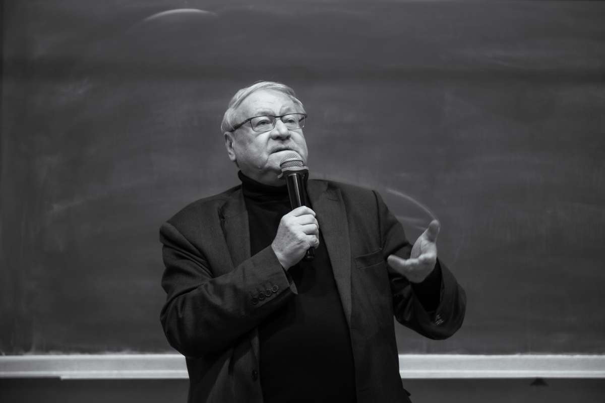 Памяти Владимира Яковлевича Фролова